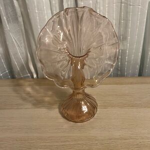 Vintage pink flared glass vase